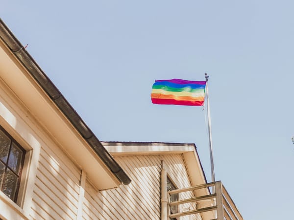 Die verhouding tussen kerk en LGBTQ+ en hoe ons met mense in daardie gemeenskap omgaan.